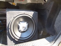   JBL GT5-12  Nissan Almera Classic
